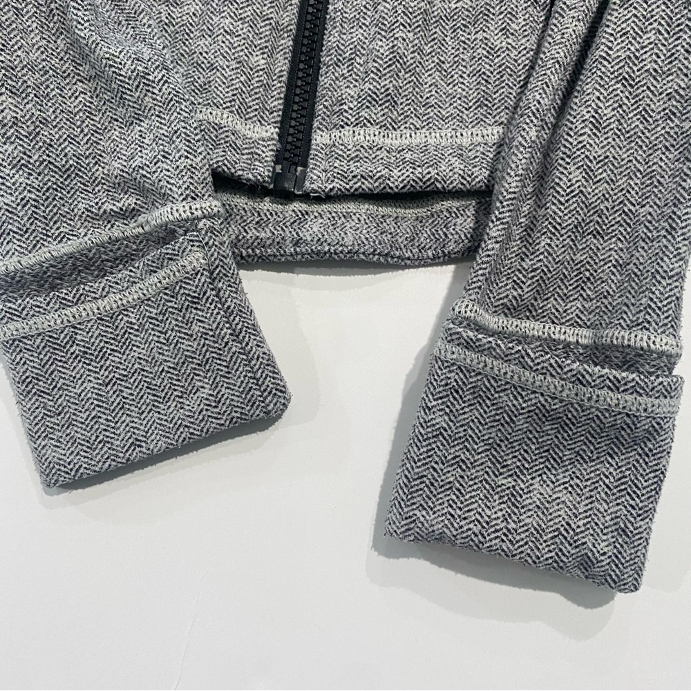 Lululemon Forme Jacket II Textured - Picture 4 of 7